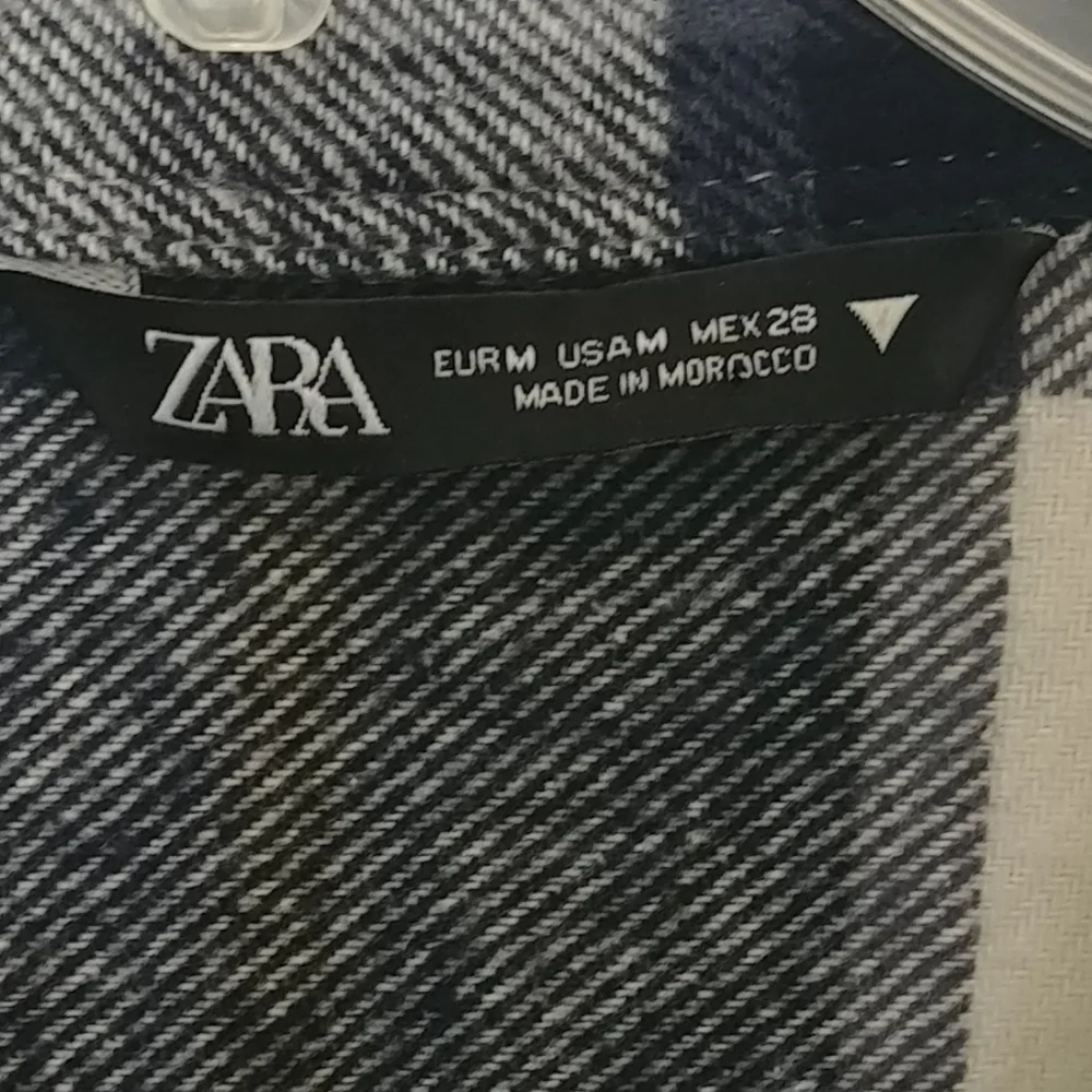 Zara Shacket Women's Size M Flannel Long Shirt Black Checker Plaid‎ Button Down - Picture 2 of 12